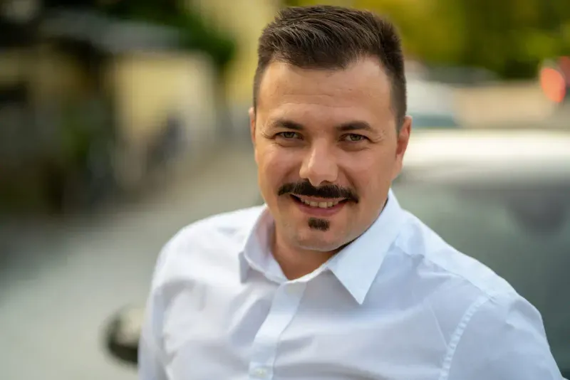 Sasa Jovanović – KFZ-Meister und Sachverständiger, Inhaber von SJ-Gutachten München